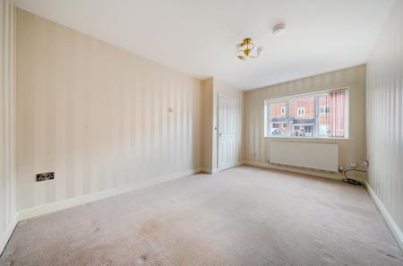 1373342-15-6901e6...