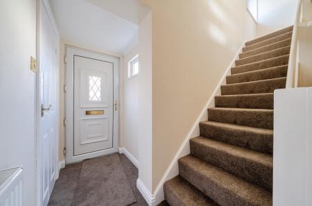 1395457-15-695d17...