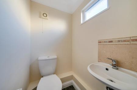 1395457-13-695d17...