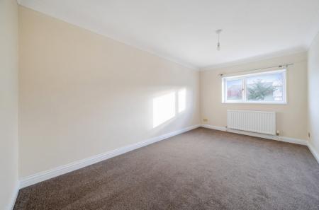 1395457-7-695d16a...