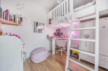 1396690-19-695fd9...