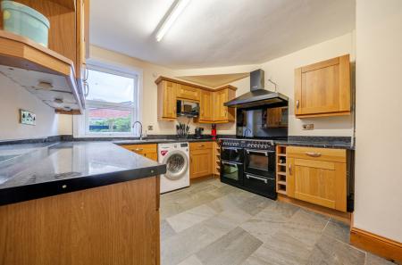 1410186-12-699605...