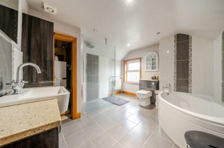 1410186-7-6996051...