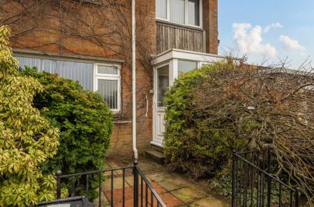 1418536-21-699c89...