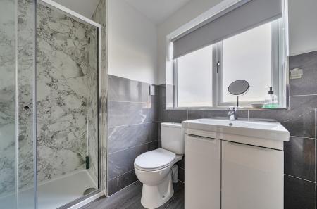 1421289-18-699f26...