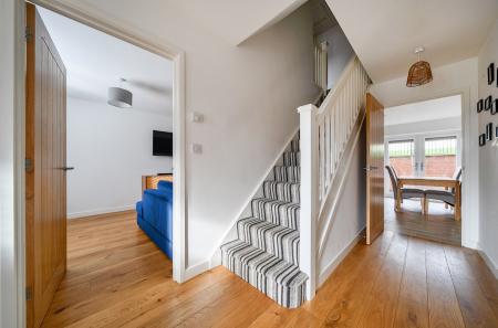 1421289-11-699f26...