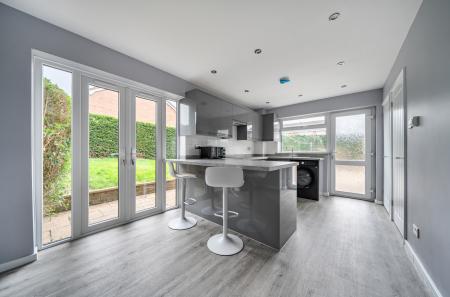 1411264-17-69a080...