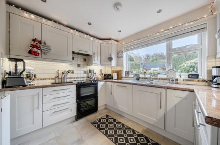 1422355-9-69aadbb...