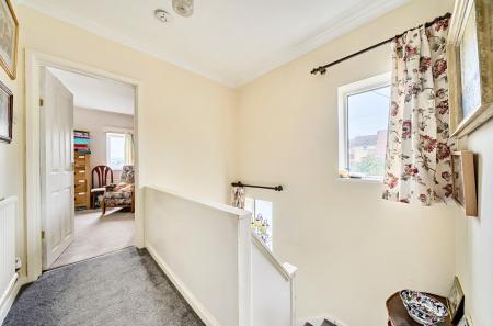 1423957-16-69aada...