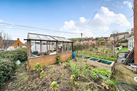 1423957-3-69aad78...