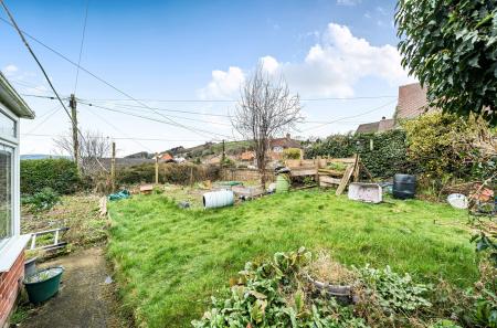 1423957-4-69aad79...