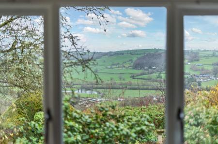 1425785-16-69b324...