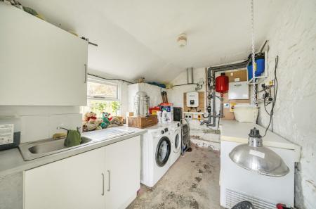 1425785-19-69b324...