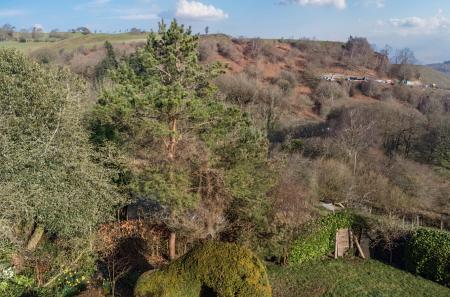 1425785-26-69b976...