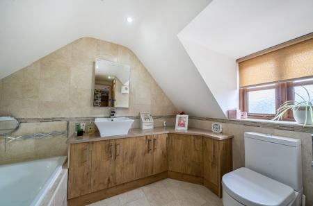 1433073-6-69bda26...