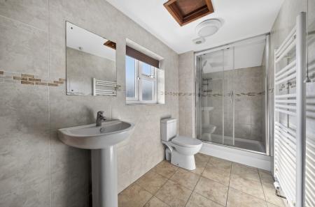 1428840-5-69bc26a...