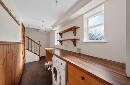 1428840-15-69bc27...