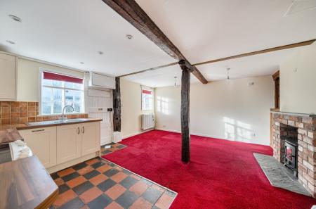 1428840-19-69c577...