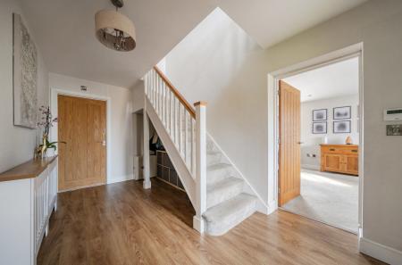 1434955-11-69cc23...