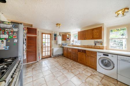 1366071-12-68f647...