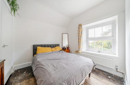 1366071-6-68f6466...