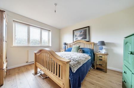 1364598-16-68e67f...