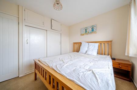 1401895-11-697259...