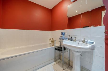 1404989-11-6994c1...