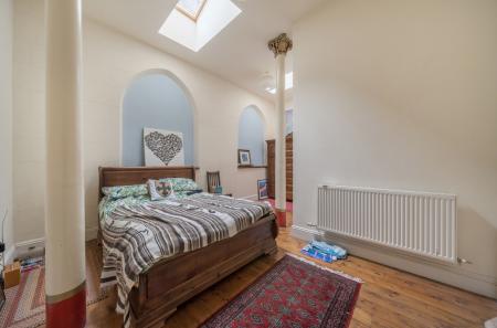 1404989-13-6994c1...