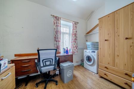 1421427-13-69a9b4...