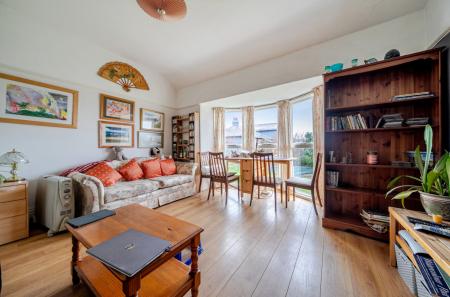 1421427-10-69a9b4...