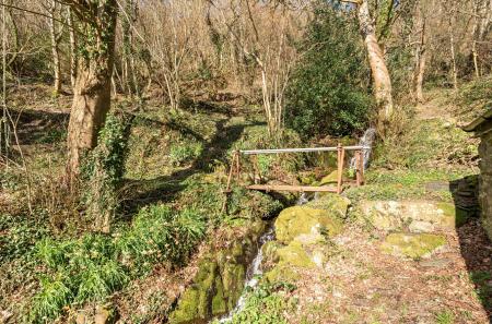 1422766-5-69b9ca6...