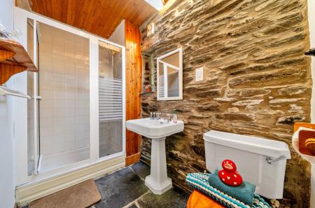 1422766-17-69b9ca...