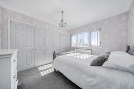 1424307-9-69b9cc2...