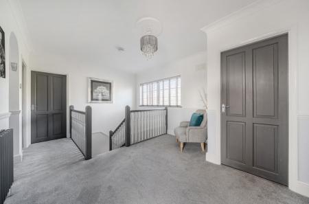 1424307-8-69b9cc2...