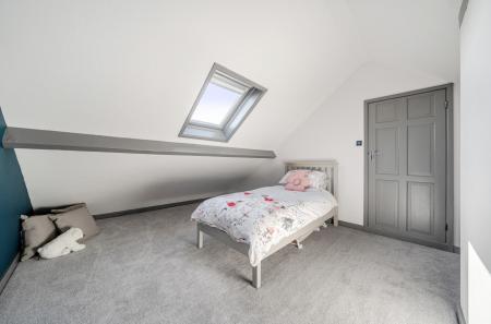 1424307-2-69b9cbe...