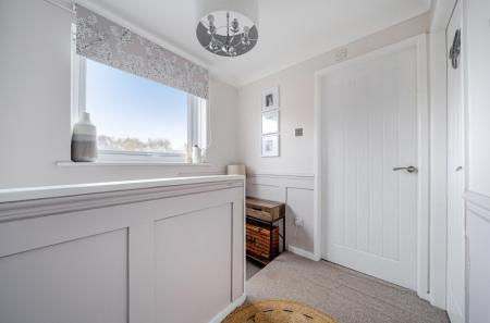 1382101-21-691723...