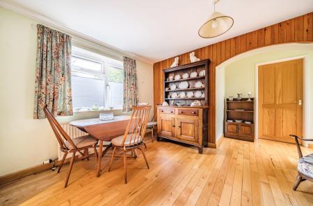 1341309-8-68a4d06...