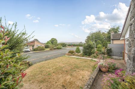 1341309-13-68a4d0...