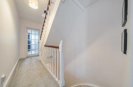 1346279-9-68c2f1a...