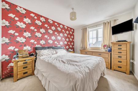 1355210-13-68cad4...