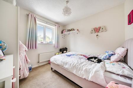 1355210-11-68cad4...