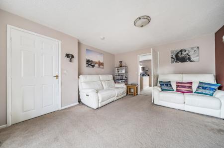 1355210-6-68cad4b...