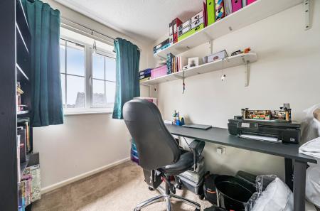 1355210-10-68cad4...