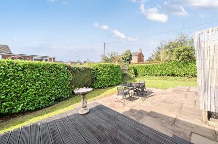 1346372-2-68c93f7...