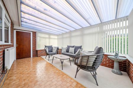 1346372-20-68c940...