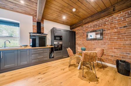 1360696-13-68dd27...