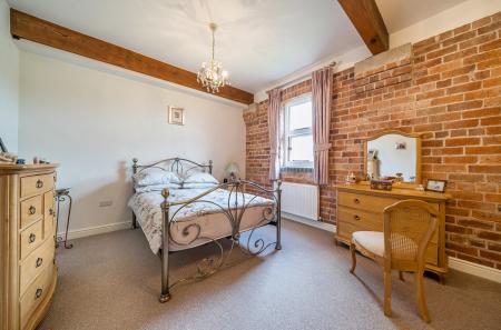 1360696-16-68dd2c...