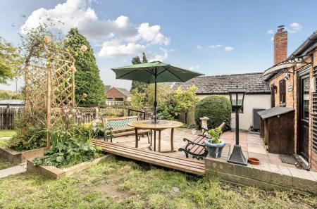 1362612-4-68e67e3...