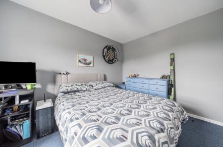 1365609-16-68efcc...